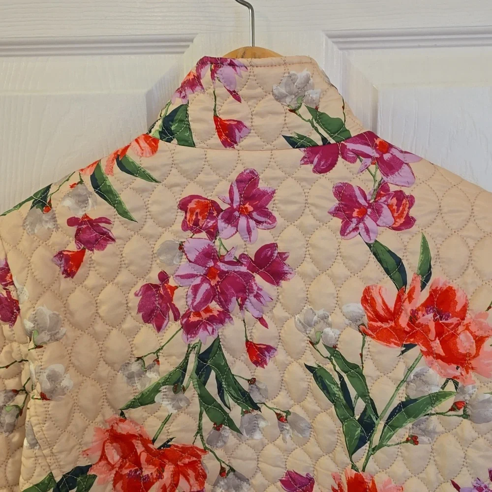 Lands' End Women's Quilted Floral Jacket Lightweight Coat  Ivory Green SZ Medium - Picture 8 of 15